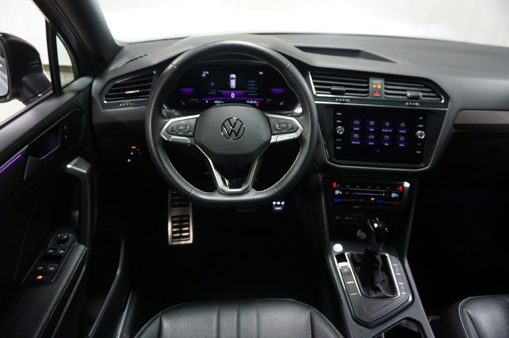2023 Volkswagen Tiguan 2.0T SE R-Line Black