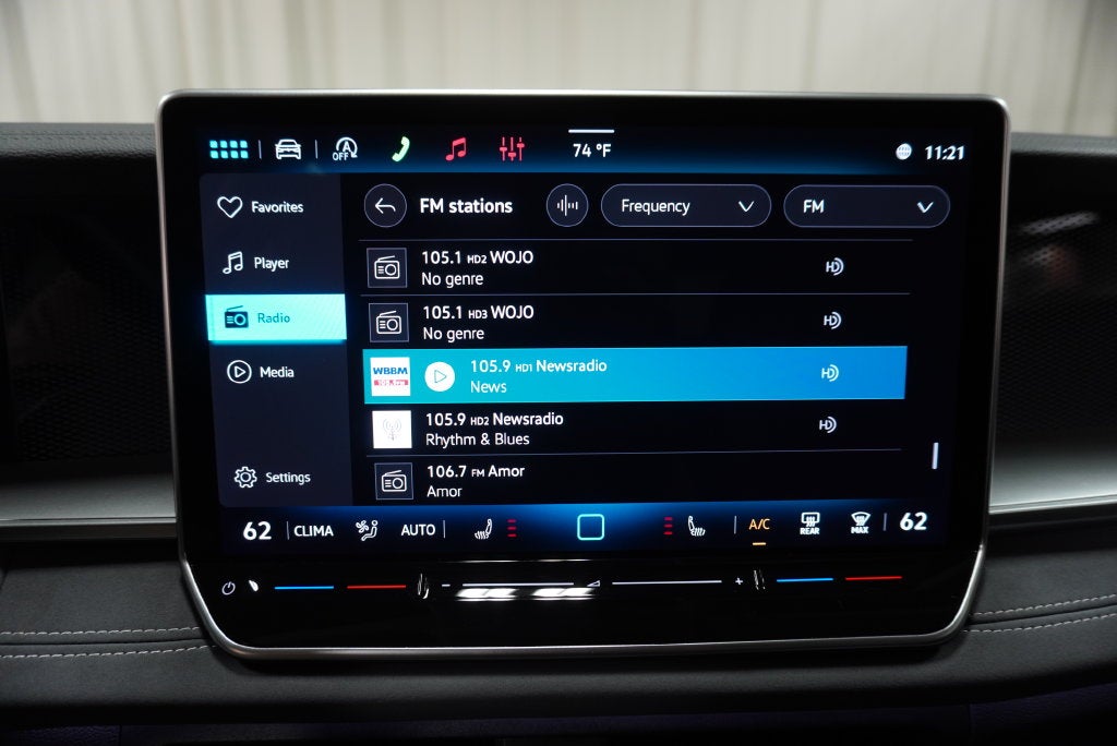 2025 Volkswagen Tiguan 2.0T SE