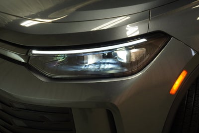 2025 Volkswagen Tiguan 2.0T SE