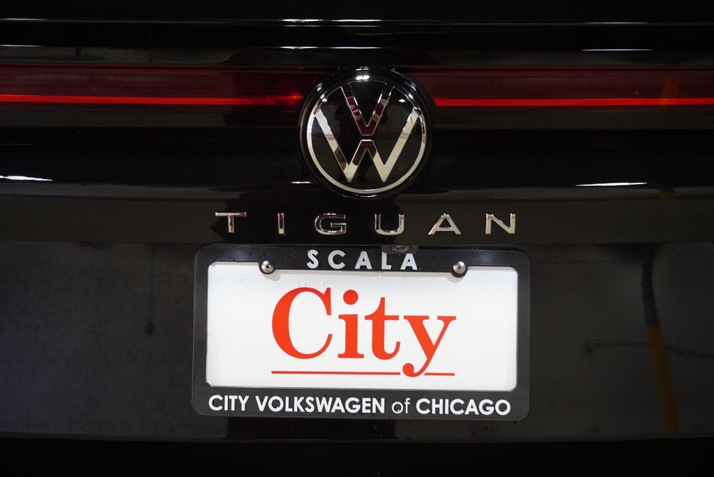 2025 Volkswagen Tiguan 2.0T SE