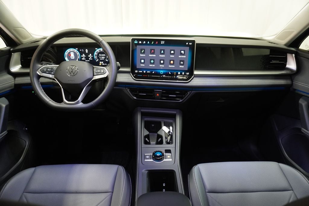 2025 Volkswagen Tiguan 2.0T SE