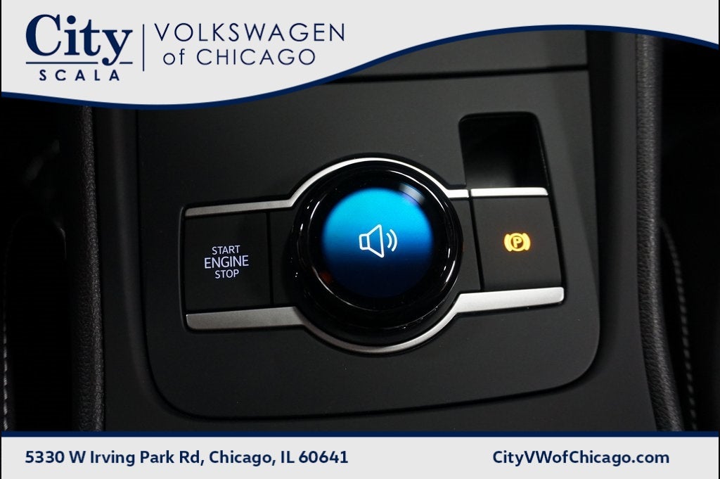 2025 Volkswagen Tiguan 2.0T SE