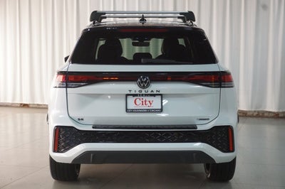 2026 Volkswagen Tiguan 2.0T SE R-Line Black