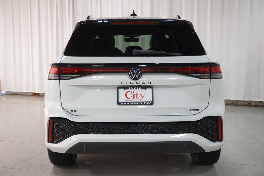 2026 Volkswagen Tiguan 2.0T SE R-Line Black