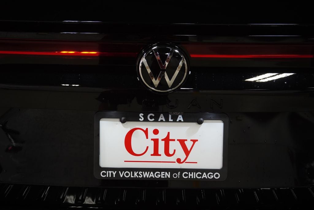 2026 Volkswagen Tiguan 2.0T SE R-Line Black
