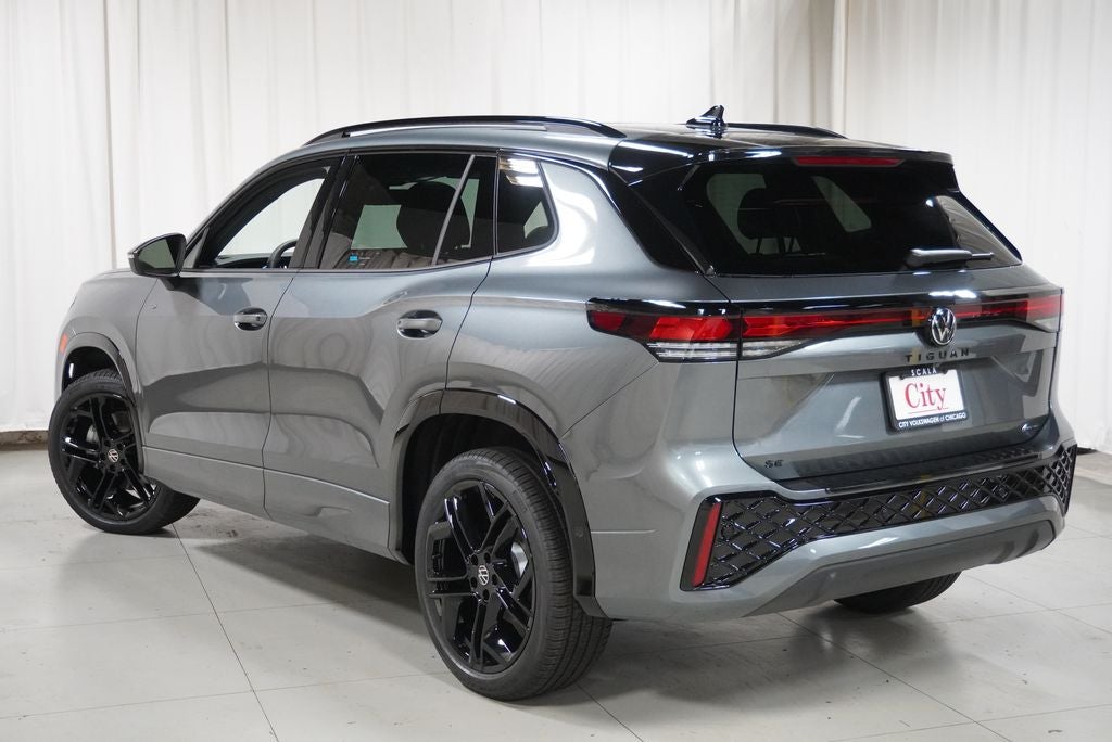 2026 Volkswagen Tiguan 2.0T SE R-Line Black