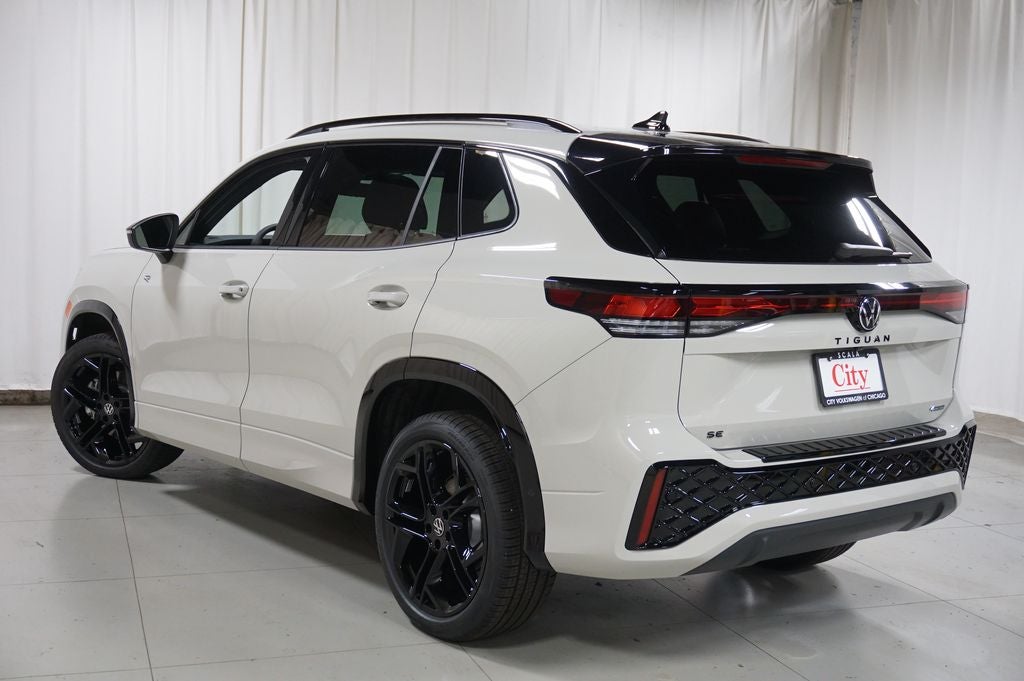 2026 Volkswagen Tiguan 2.0T SE R-Line Black
