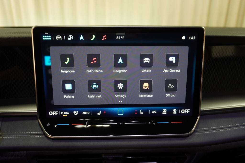 2025 Volkswagen Tiguan 2.0T SE R-Line Black