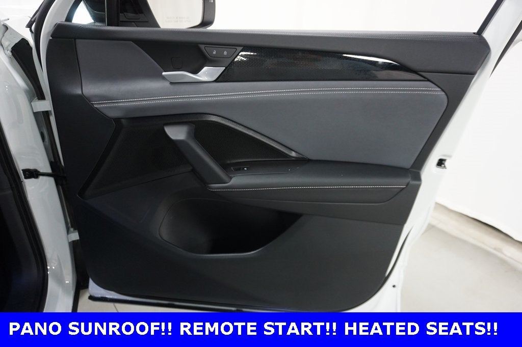 2025 Volkswagen Tiguan 2.0T SE R-Line Black