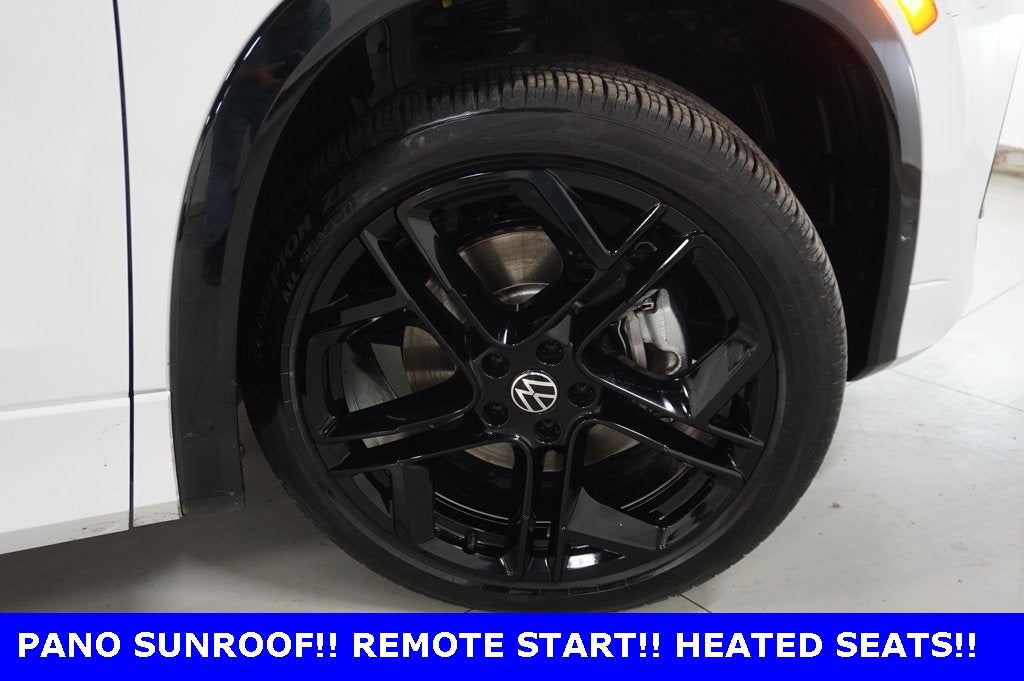 2025 Volkswagen Tiguan 2.0T SE R-Line Black