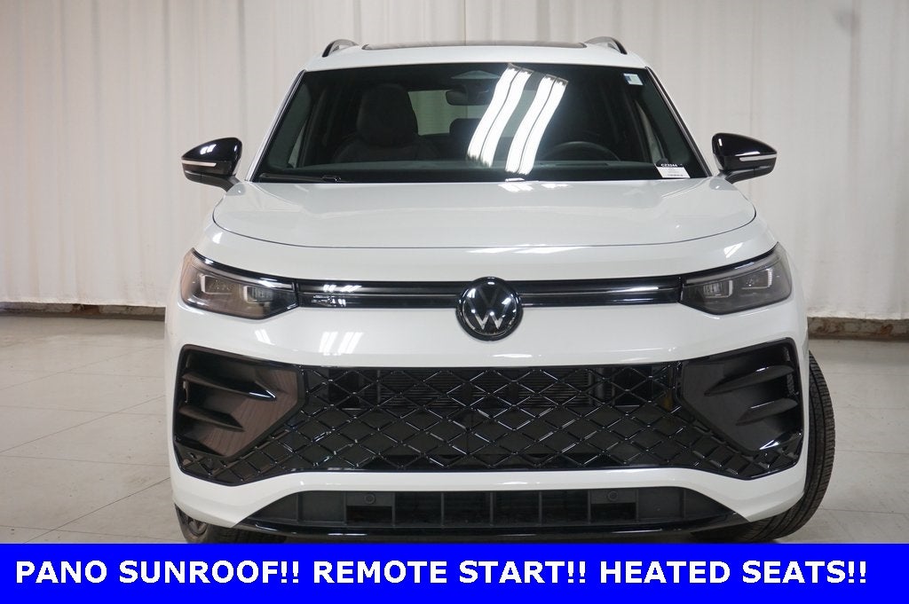 2025 Volkswagen Tiguan 2.0T SE R-Line Black