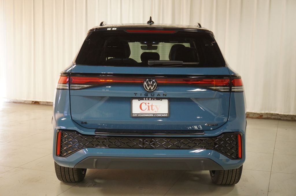 2026 Volkswagen Tiguan 2.0T SE R-Line Black