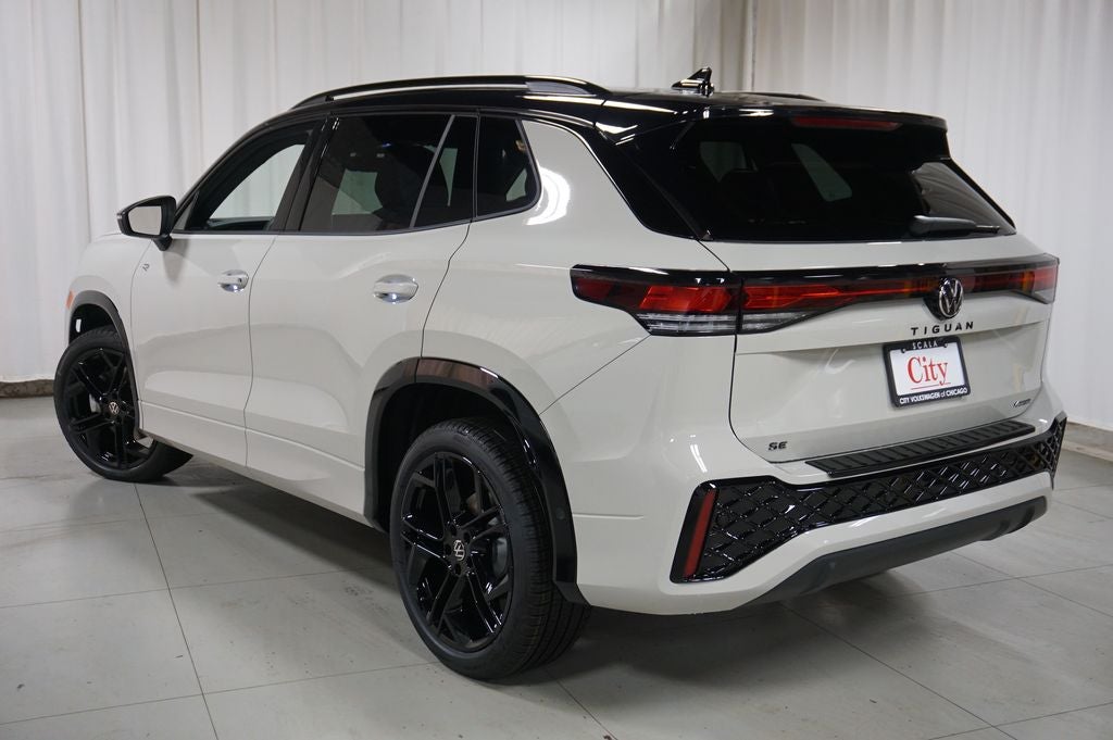 2026 Volkswagen Tiguan 2.0T SE R-Line Black