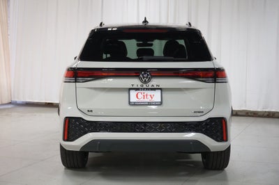 2026 Volkswagen Tiguan 2.0T SE R-Line Black