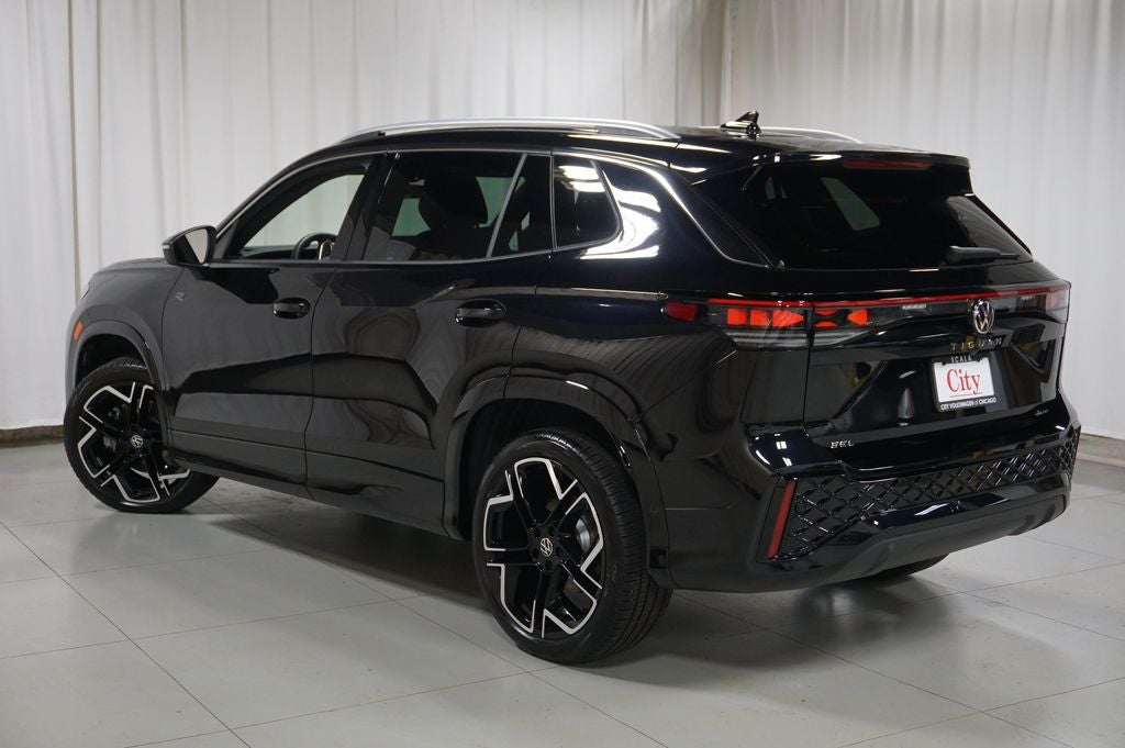 2025 Volkswagen Tiguan 2.0T SEL R-Line