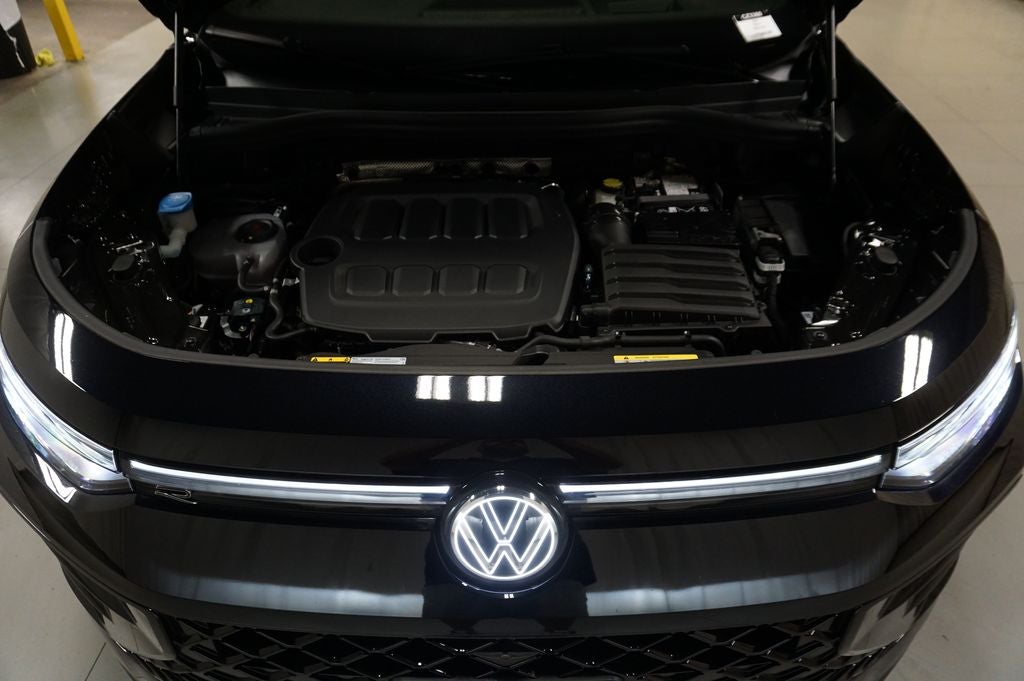2025 Volkswagen Tiguan 2.0T SEL R-Line