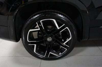 2025 Volkswagen Tiguan 2.0T SEL R-Line