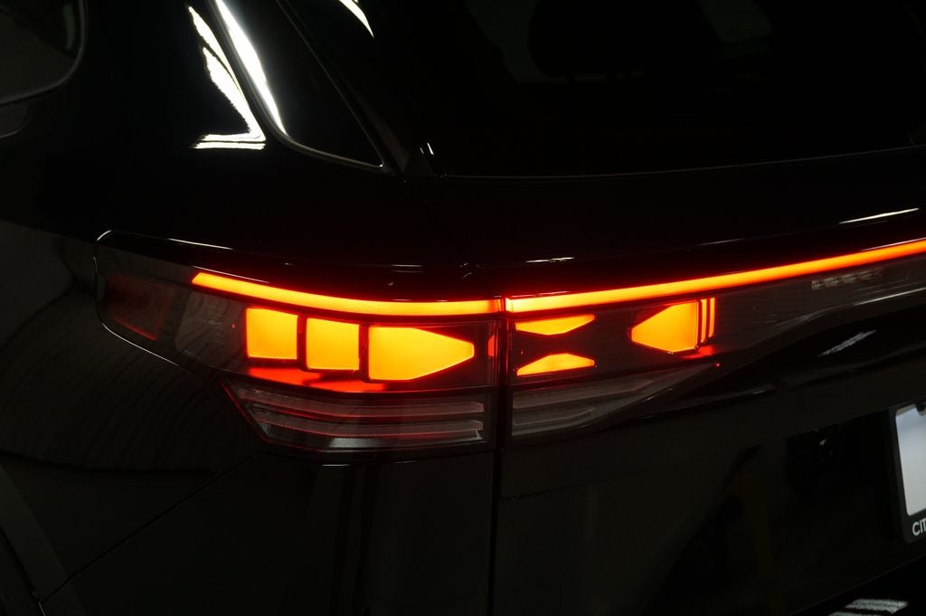 2025 Volkswagen Tiguan 2.0T SEL R-Line