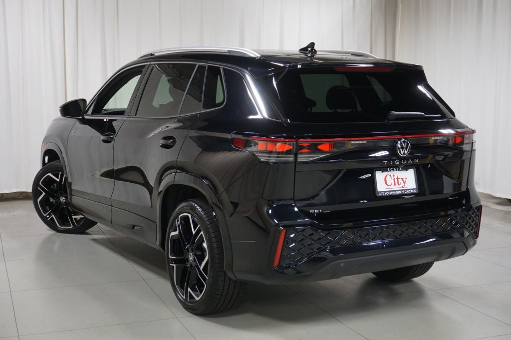 2025 Volkswagen Tiguan 2.0T SEL R-Line