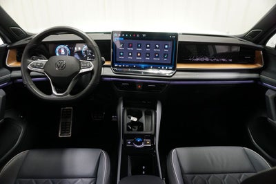 2025 Volkswagen Tiguan 2.0T SEL R-Line