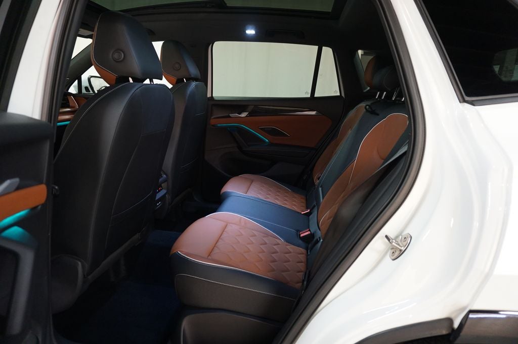 2025 Volkswagen Tiguan 2.0T SEL R-Line