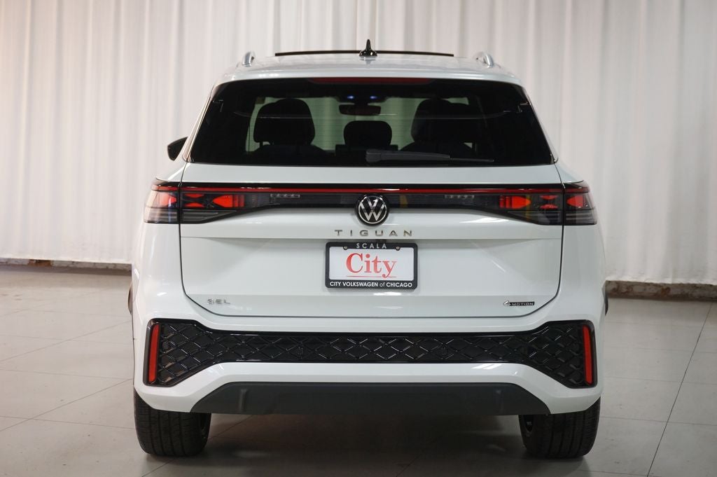 2025 Volkswagen Tiguan 2.0T SEL R-Line