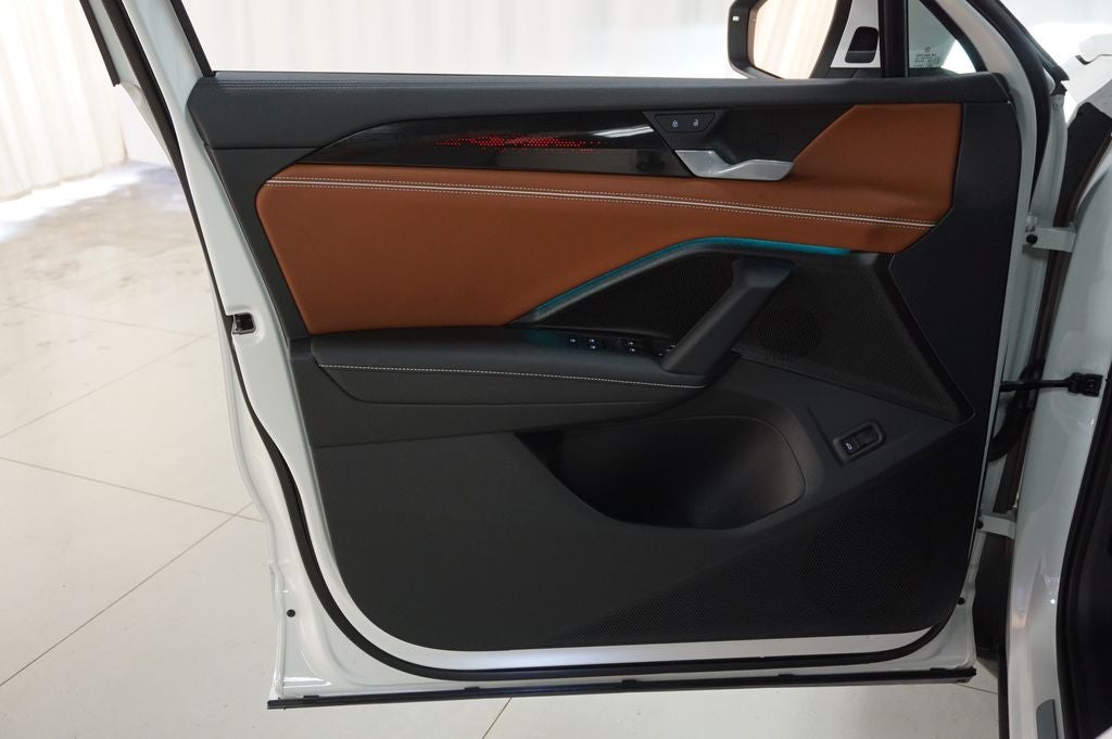 2025 Volkswagen Tiguan 2.0T SEL R-Line
