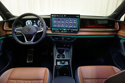 2025 Volkswagen Tiguan 2.0T SEL R-Line