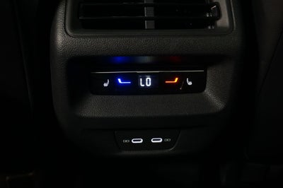 2025 Volkswagen Tiguan 2.0T SEL R-Line