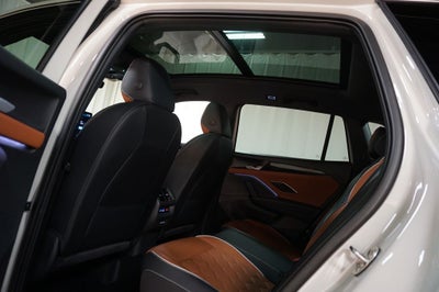 2025 Volkswagen Tiguan 2.0T SEL R-Line