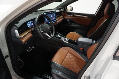 2025 Volkswagen Tiguan 2.0T SEL R-Line