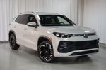 2025 Volkswagen Tiguan 2.0T SEL R-Line