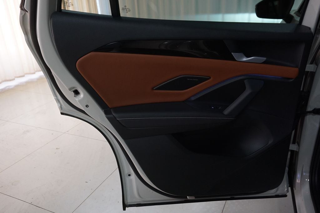 2025 Volkswagen Tiguan 2.0T SEL R-Line