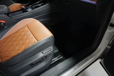 2025 Volkswagen Tiguan 2.0T SEL R-Line
