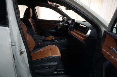 2025 Volkswagen Tiguan 2.0T SEL R-Line