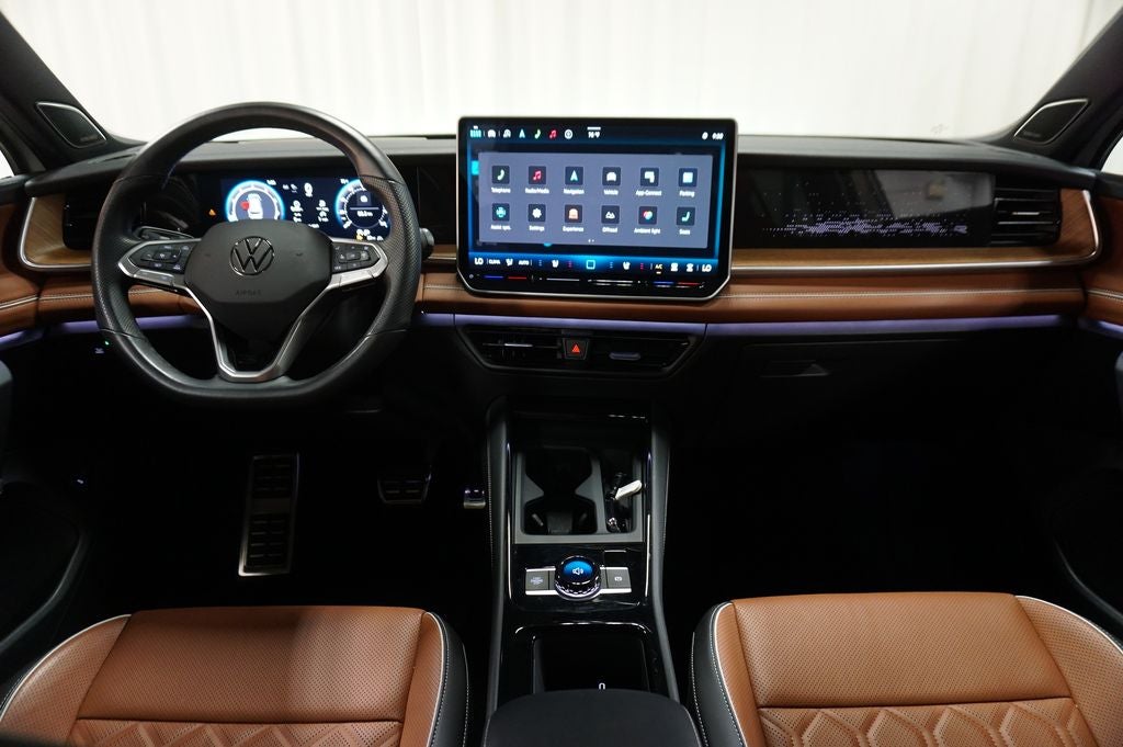 2025 Volkswagen Tiguan 2.0T SEL R-Line