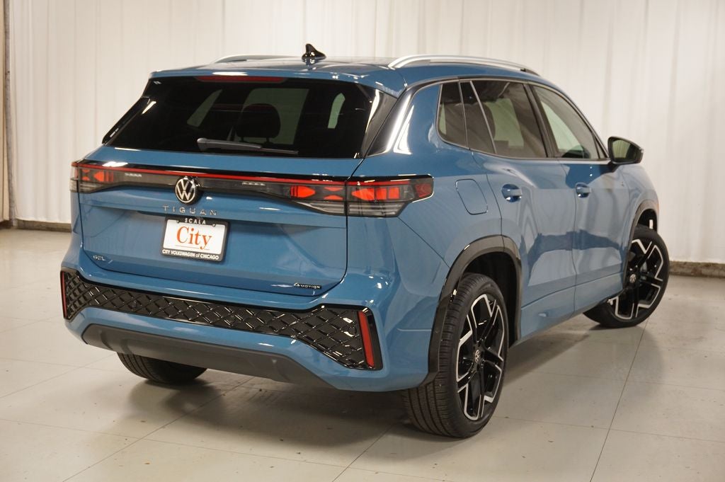 2025 Volkswagen Tiguan 2.0T SEL R-Line
