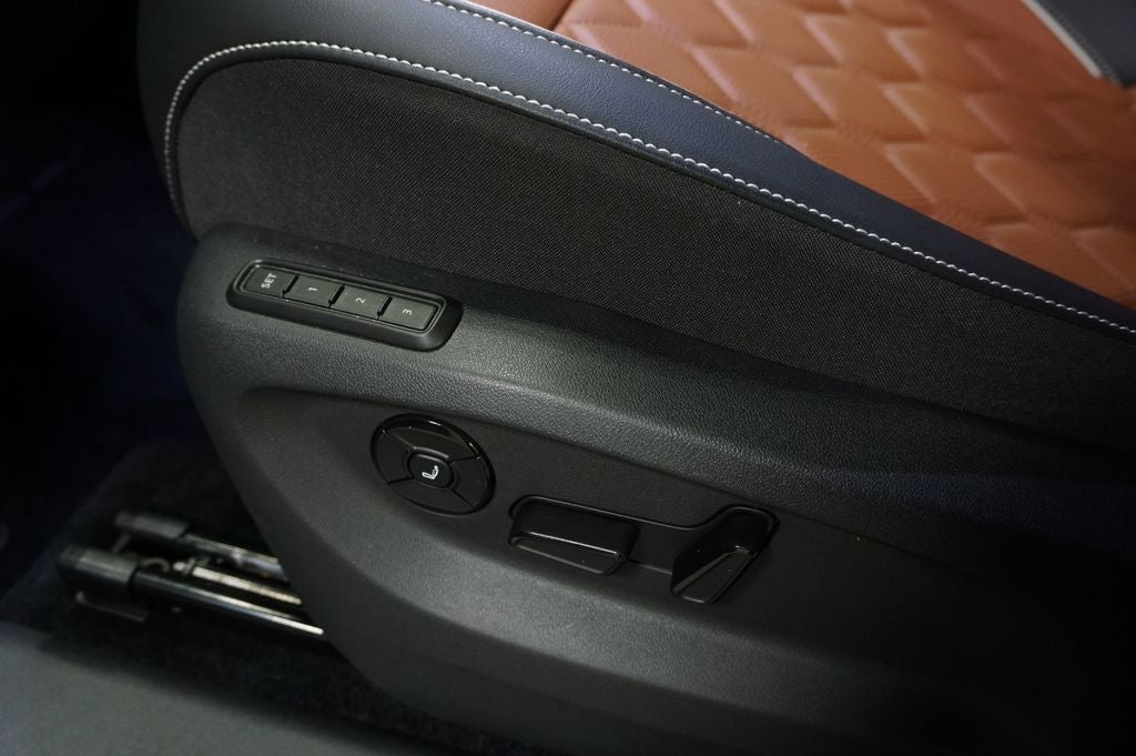 2025 Volkswagen Tiguan 2.0T SEL R-Line