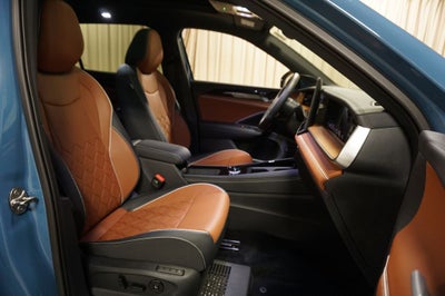 2025 Volkswagen Tiguan 2.0T SEL R-Line
