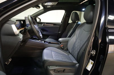 2025 Volkswagen Tiguan 2.0T SEL R-Line
