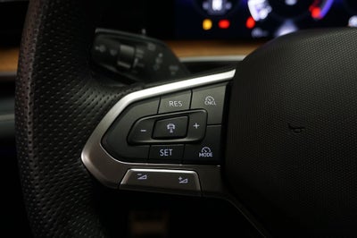 2025 Volkswagen Tiguan 2.0T SEL R-Line