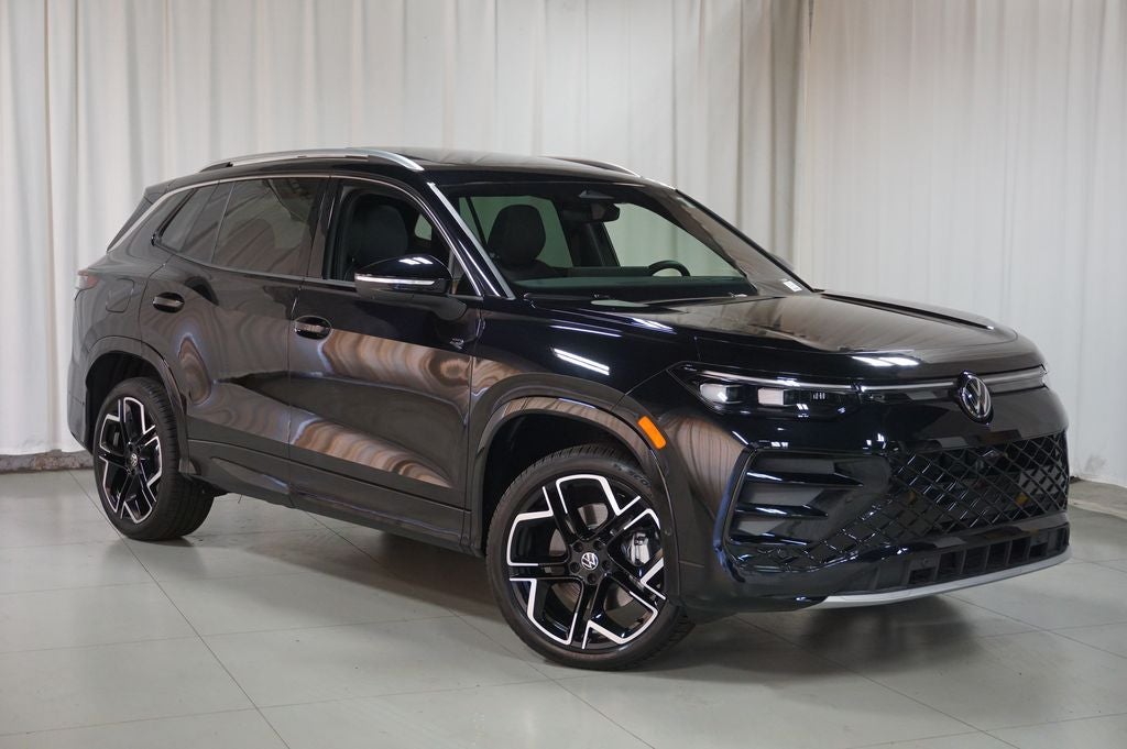 2025 Volkswagen Tiguan 2.0T SEL R-Line