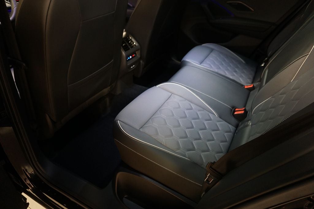 2025 Volkswagen Tiguan 2.0T SEL R-Line