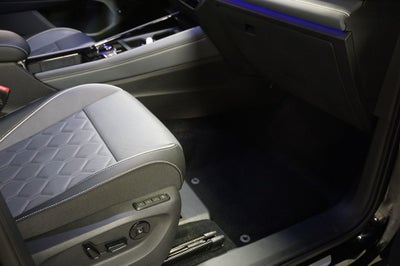 2025 Volkswagen Tiguan 2.0T SEL R-Line