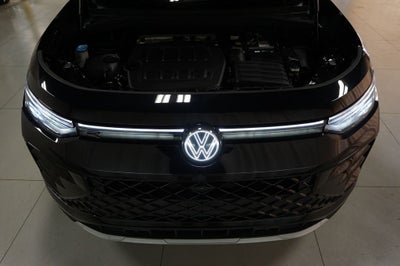 2025 Volkswagen Tiguan 2.0T SEL R-Line