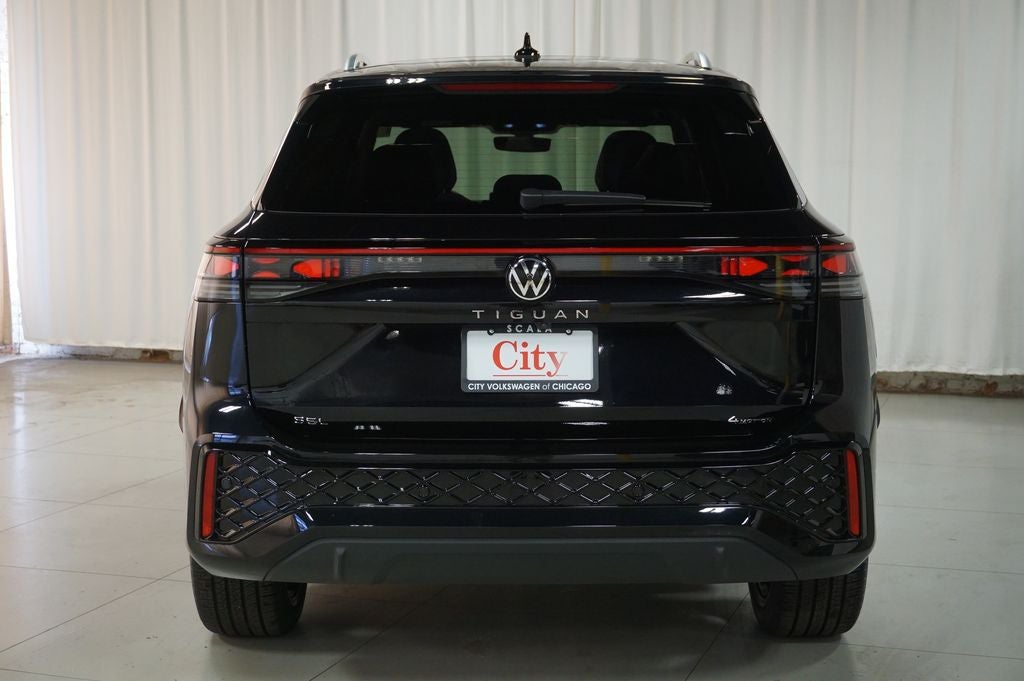 2025 Volkswagen Tiguan 2.0T SEL R-Line