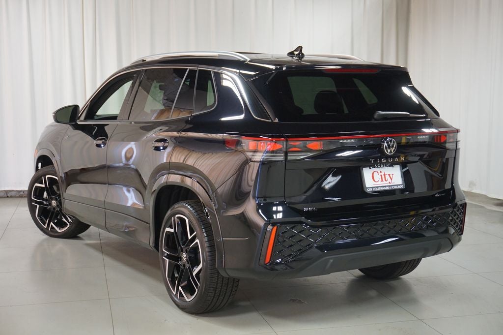 2025 Volkswagen Tiguan 2.0T SEL R-Line