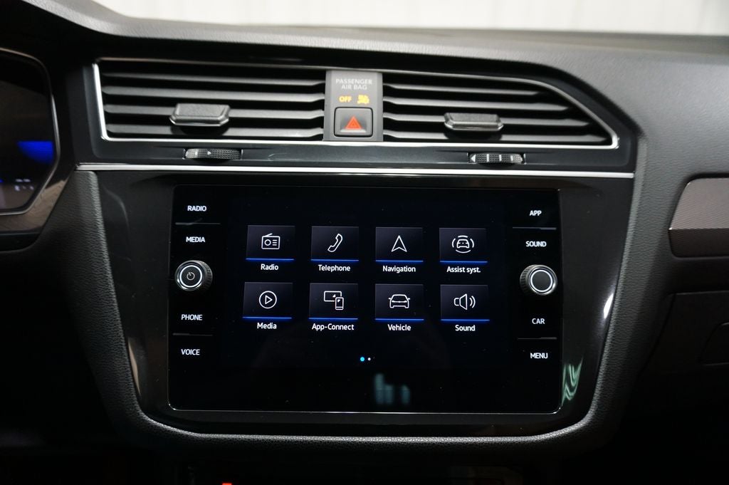 2024 Volkswagen Tiguan 2.0T SE