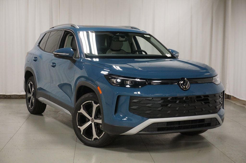 2025 Volkswagen Tiguan 2.0T SE