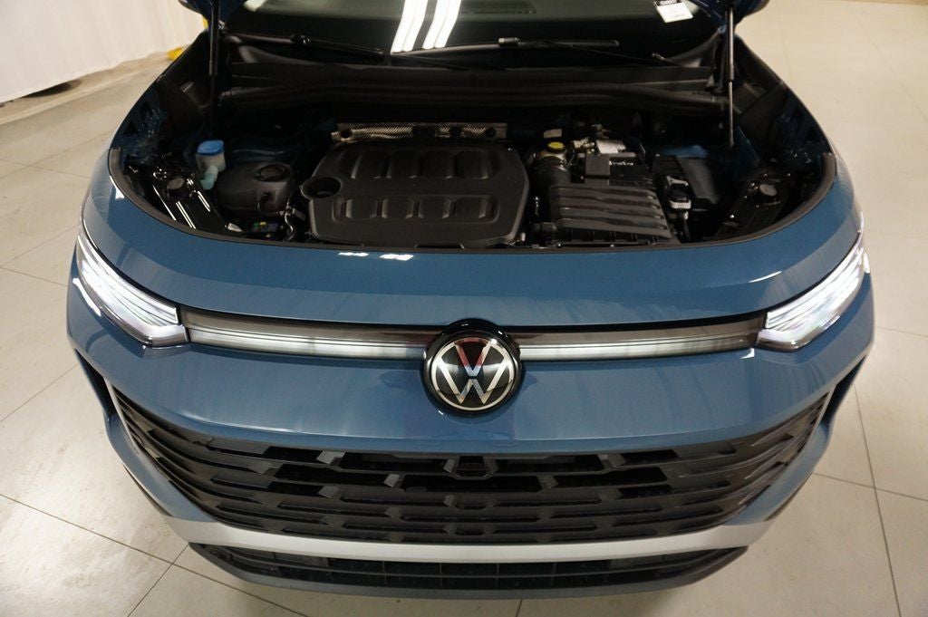 2025 Volkswagen Tiguan 2.0T SE
